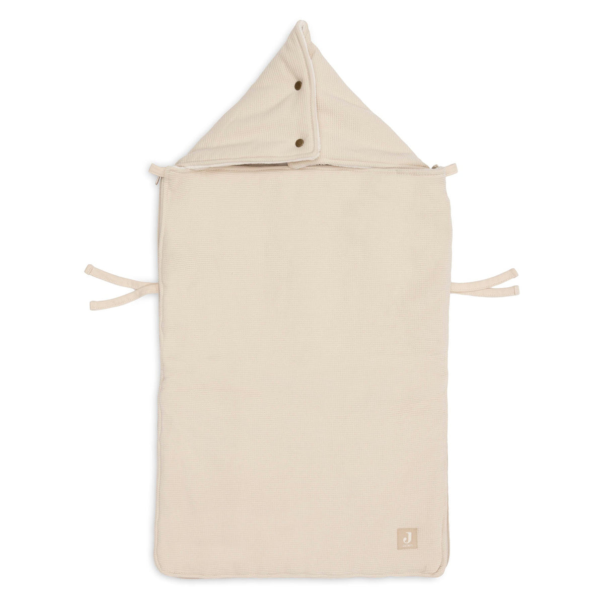 Jollein voetenzak groep 0+ in Little Waffle Sand, verkrijgbaar bij kinderwinkel De Gele Flamingo.