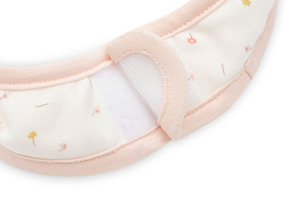 De Gele Flamingo toont de Jollein waterproof slab Pretty Picnic voor kleine eters.