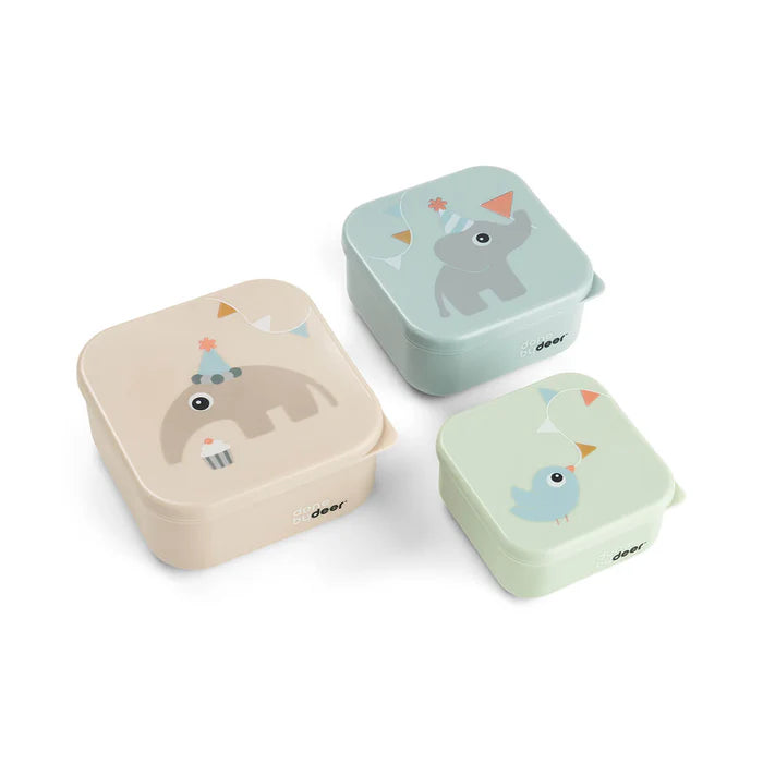 Done By Deer Snack Box Set Celebration Colour Mix met 3 doosjes, verkrijgbaar bij De Gele Flamingo.