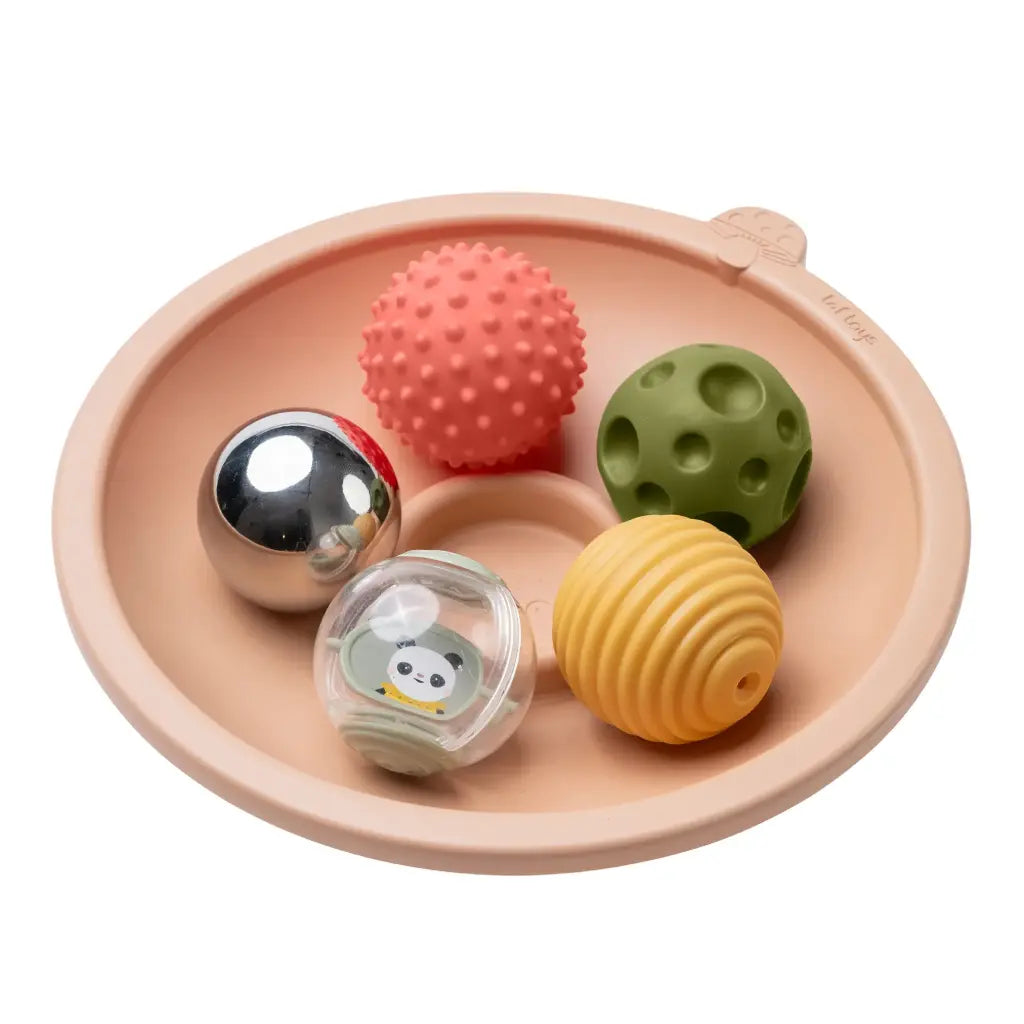 Taf Toys Tummy Timy Action Tray voor tummy time met baby, verkrijgbaar bij De Gele Flamingo.