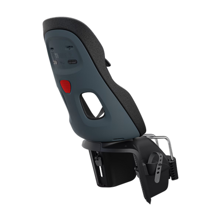 Donkergrijze Thule Yepp Nexxt 2 Maxi met kindveilige magnetische gesp, te koop bij De Gele Flamingo