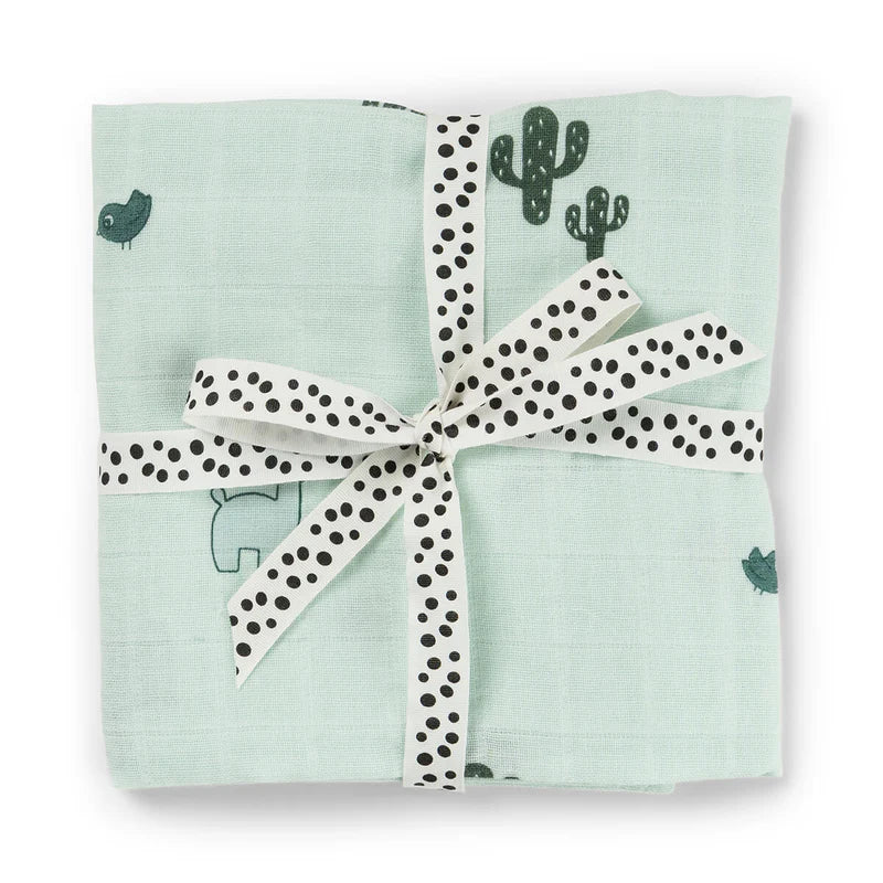 Done By Deer hydrofiele doek Lalee Blue van 120x120 cm, ruime maat, verkrijgbaar bij De Gele Flamingo.