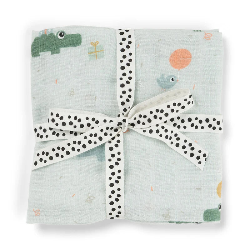 Done By Deer hydrofiele doek Celebration Blue van 120x120 cm, ruime maat, verkrijgbaar bij De Gele Flamingo.