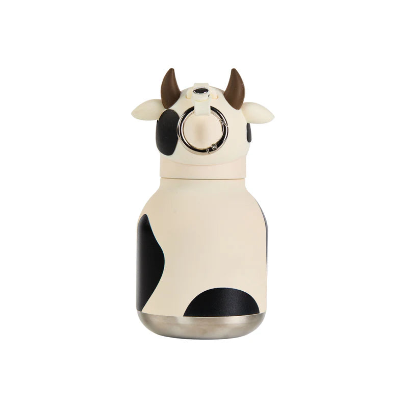Asobu Mini Bestie koe drinkfles met siliconen rietje, handig voor onderweg, bij De Gele Flamingo.