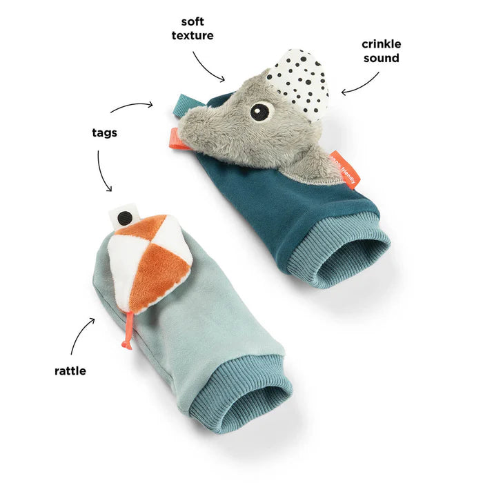Done By Deer rammelaar sokjes Playground Blue met omtrek tot 20 cm, gevonden bij De Gele Flamingo