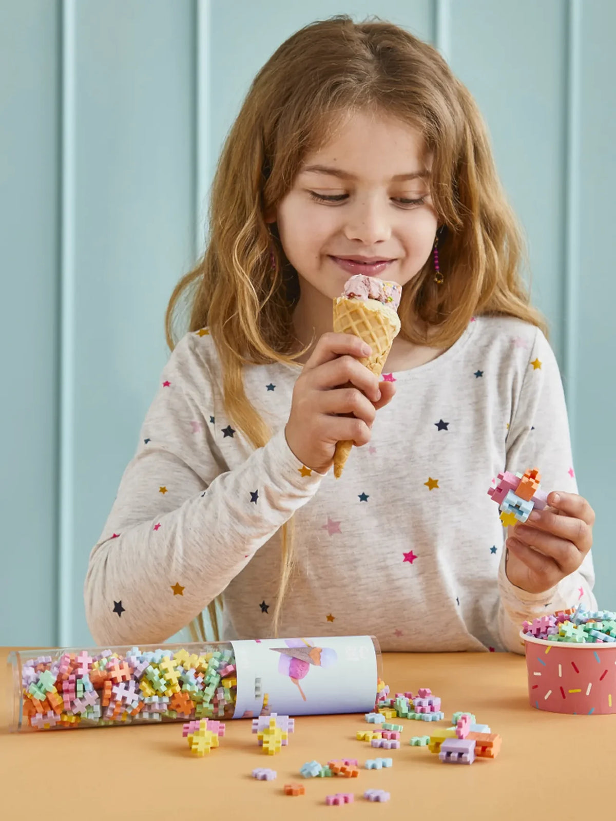 Plus Plus Gelato Mix tube met 240 steentjes in pasteltinten