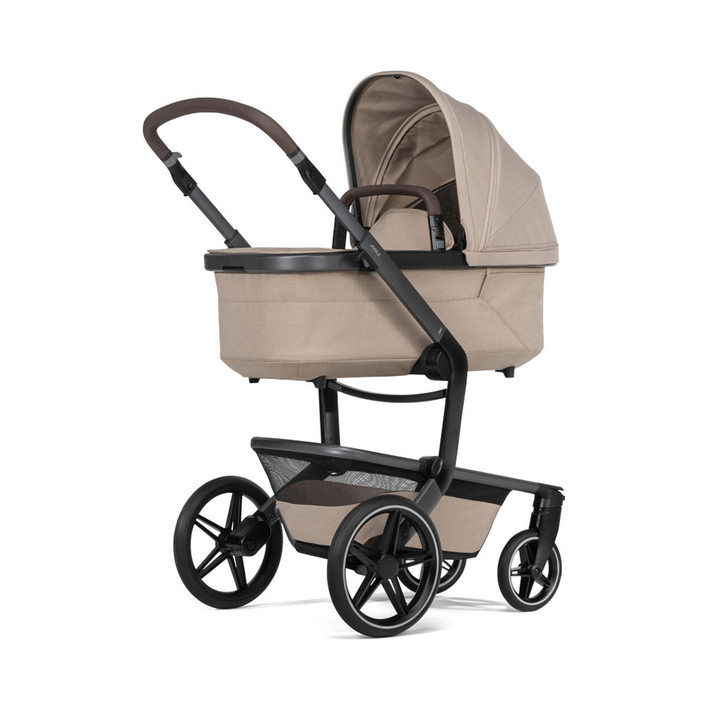 Joolz Kinderwagen Day5 Complete Set Sandy Taupe, zijaanzicht