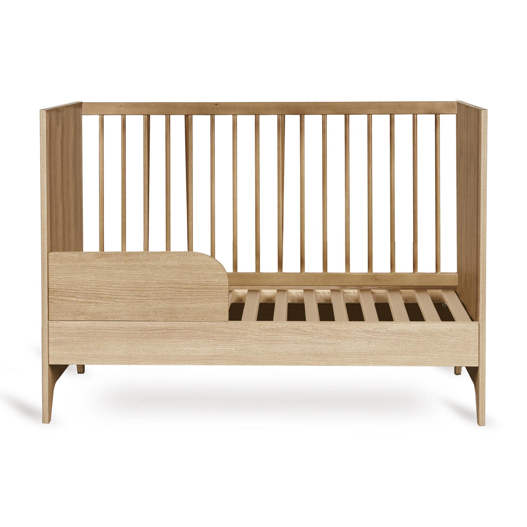 Quax Tsugi meegroeibed 120x60 cm Honey Ash met bodem verstelbaar in drie hoogtes, bij De Gele Flamingo.