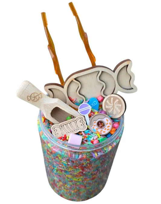 SensoryFun Speelrijst Mix PourAndPlay Candyshop bij De Gele Flamingo, mega pot met sensory play mix