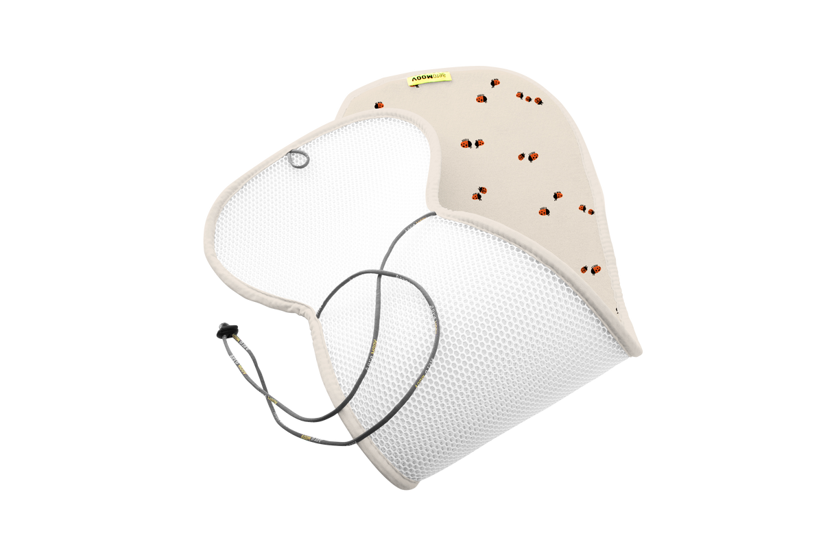 Aeromoov Air Layer groep 2/3 inleg met Ladybug print, autostoelmatje van De Gele Flamingo