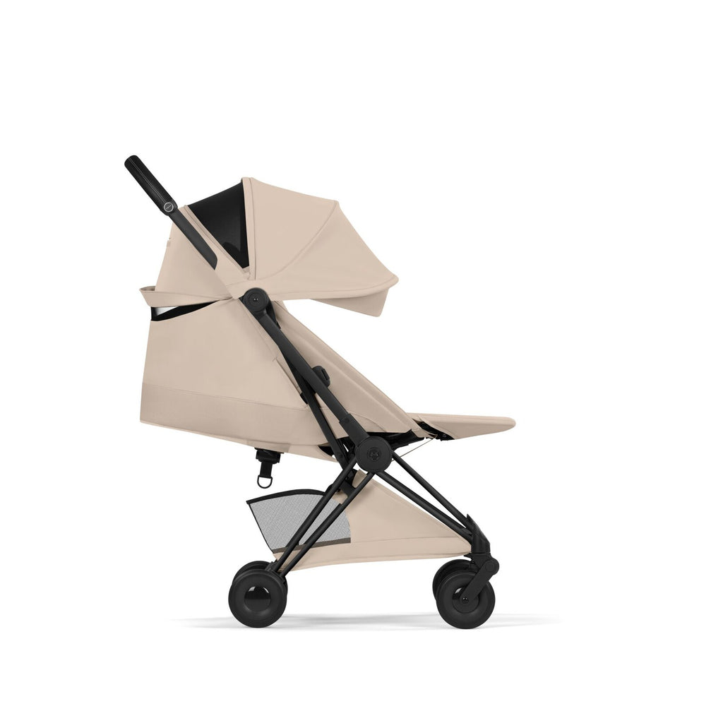 CYBEX Coya plooibuggy Cozy Beige matzwart met one-pull harness voor een hand, De Gele Flamingo