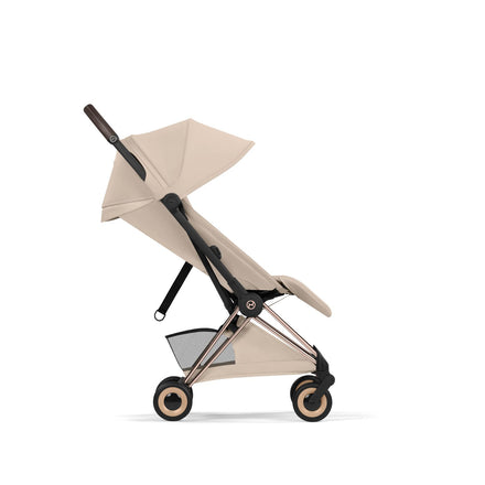 CYBEX Coya plooibuggy Cozy Beige rosegold met ademende mesh-rugleuning, bij De Gele Flamingo