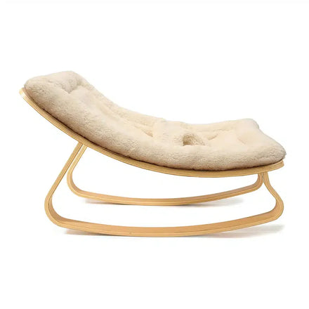 Charlie Crane LEVO Baby Rocker Fur Milk met natuurlijke schommelbeweging, gezien bij De Gele Flamingo