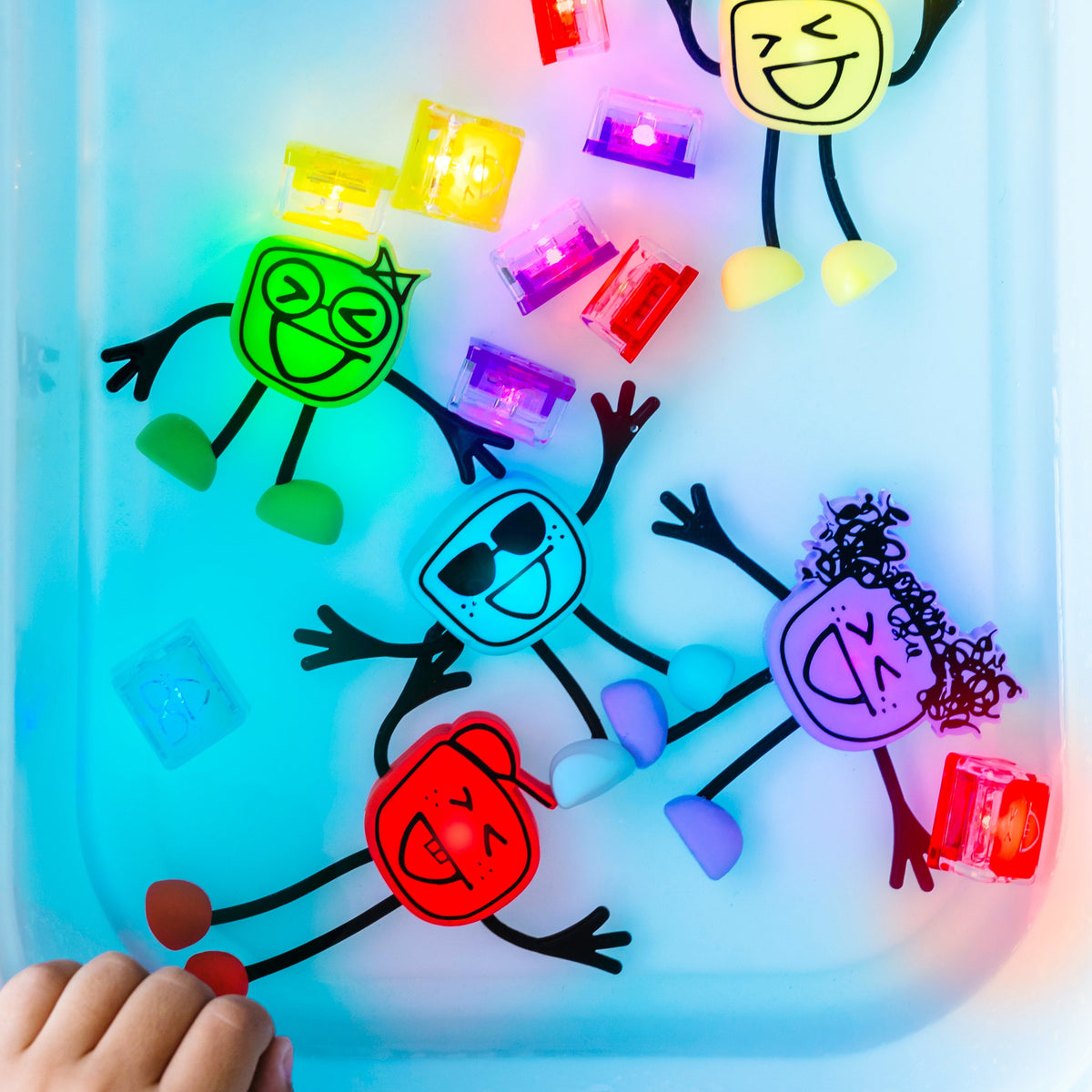 Glo Pals Light Up Sensory Toy Badspeeltje Rood | Sammy