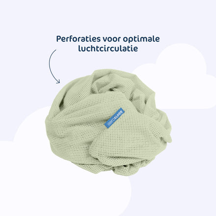 Aerosleep hoeslaken olive losjes opgevouwen, perforaties voor optimale luchtcirculatie