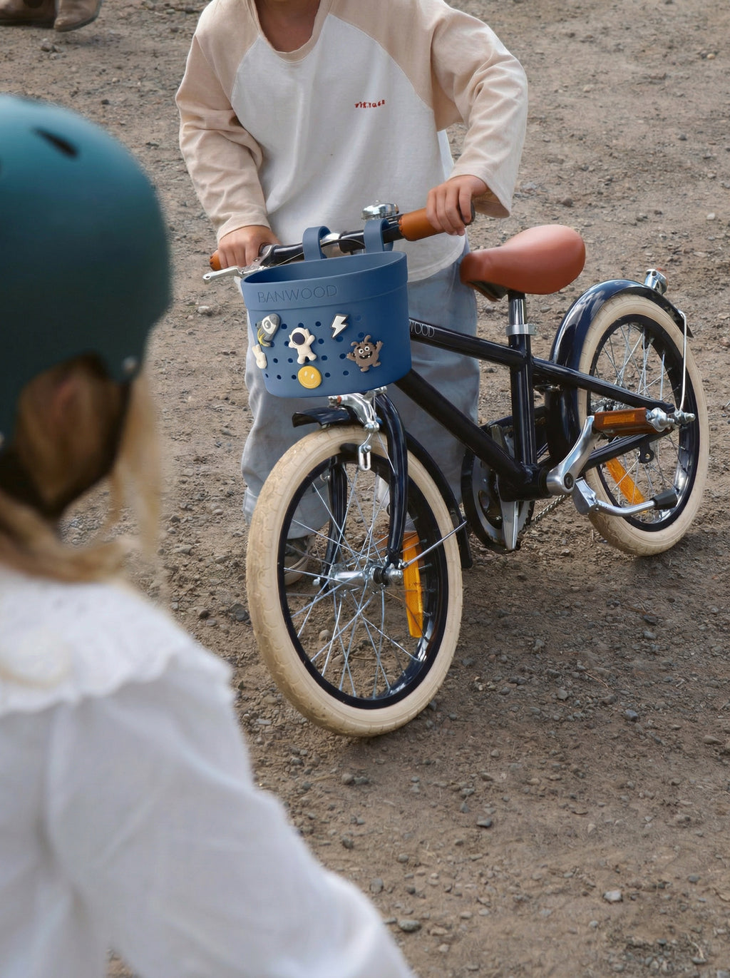 Fietsmandje Pin & Ride Deepsea van Banwood past op de meeste merken, De Gele Flamingo