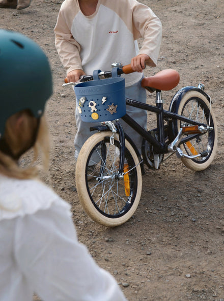 Fietsmandje Pin & Ride Deepsea van Banwood past op de meeste merken, De Gele Flamingo