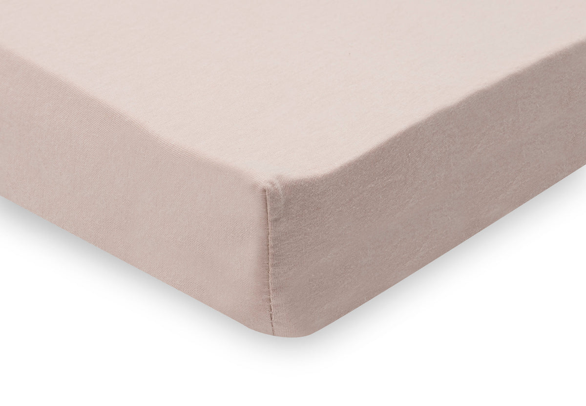 Jollein hoeslaken jersey in de zachte kleur Silk Rose voor een wiegmatras