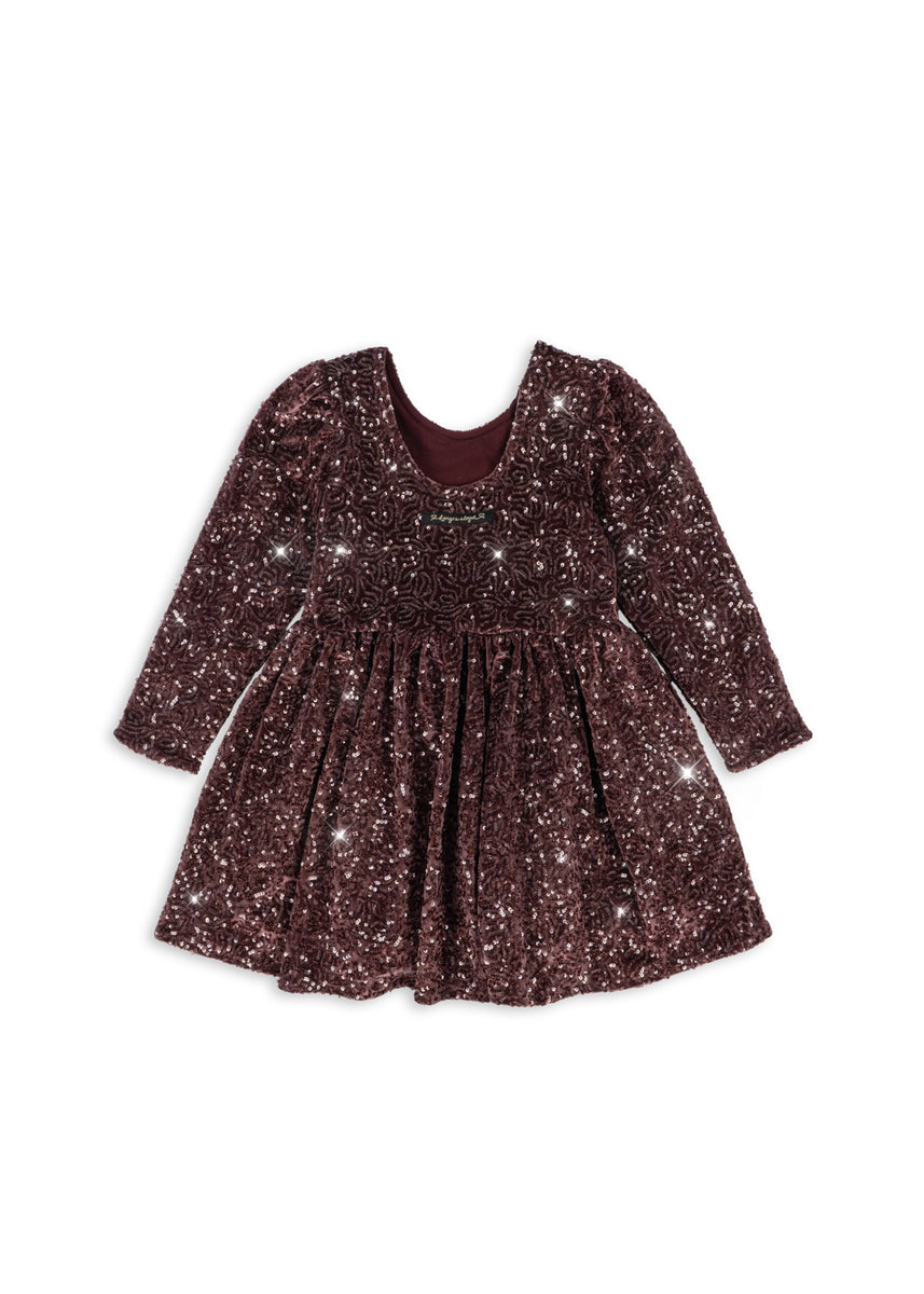 Konges Sløjd Jurk Viola Dress Decadent Chocolate, achterkant van de jurk op witte achtergrond