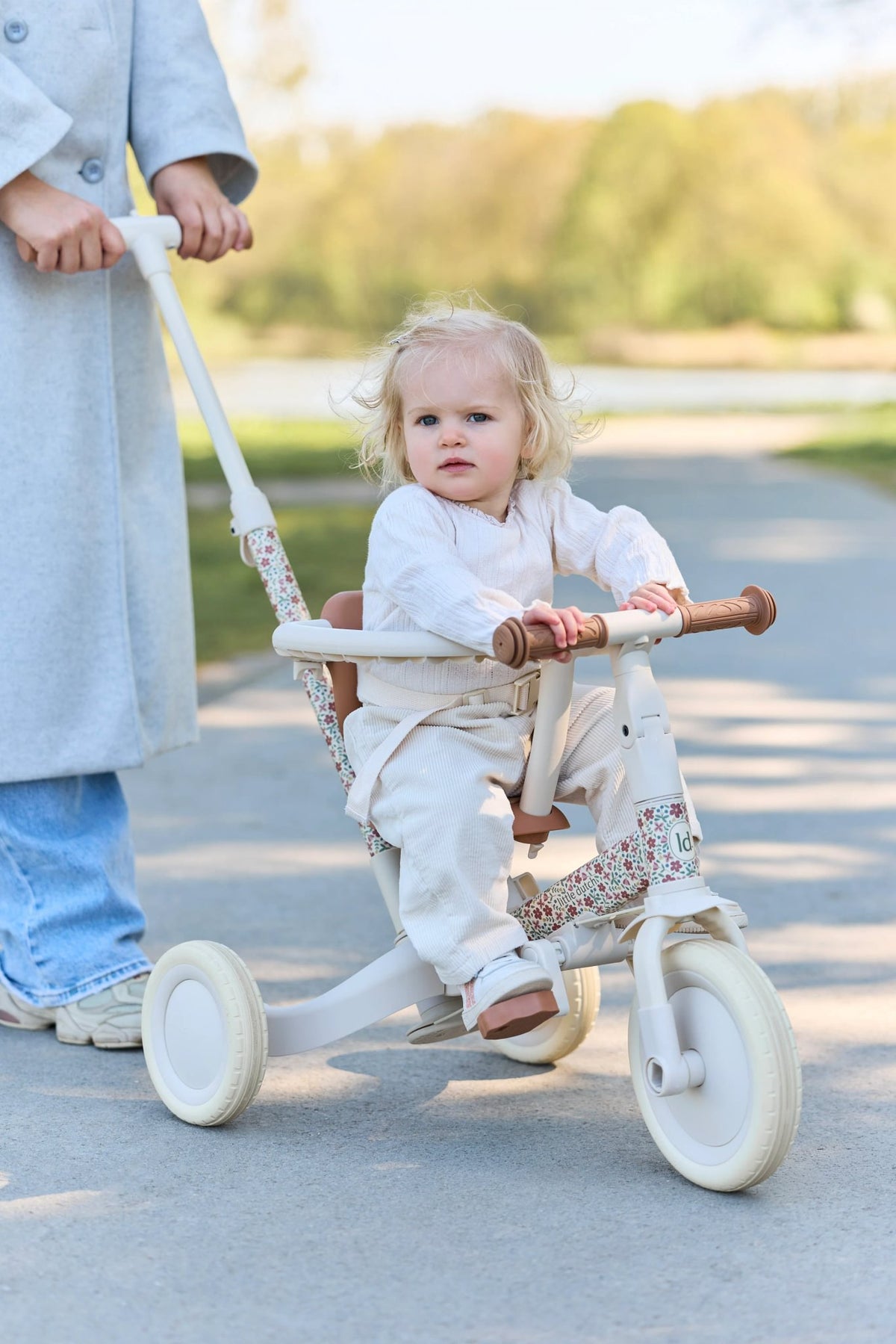 Little Dutch Driewieler 4-in-1 in de kleur off white
