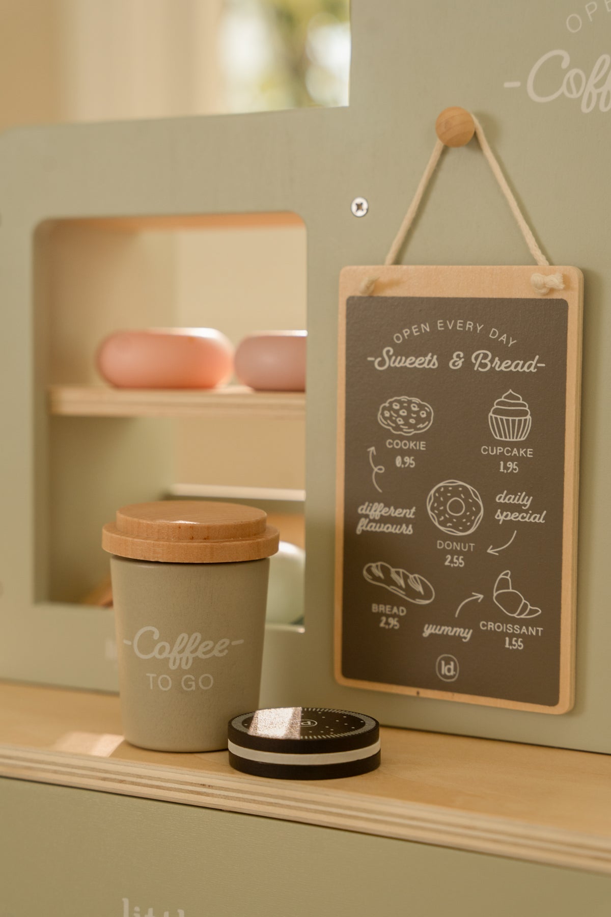 Little Dutch houten koffiehoek met koffiemachine, kopjes en gebakjes