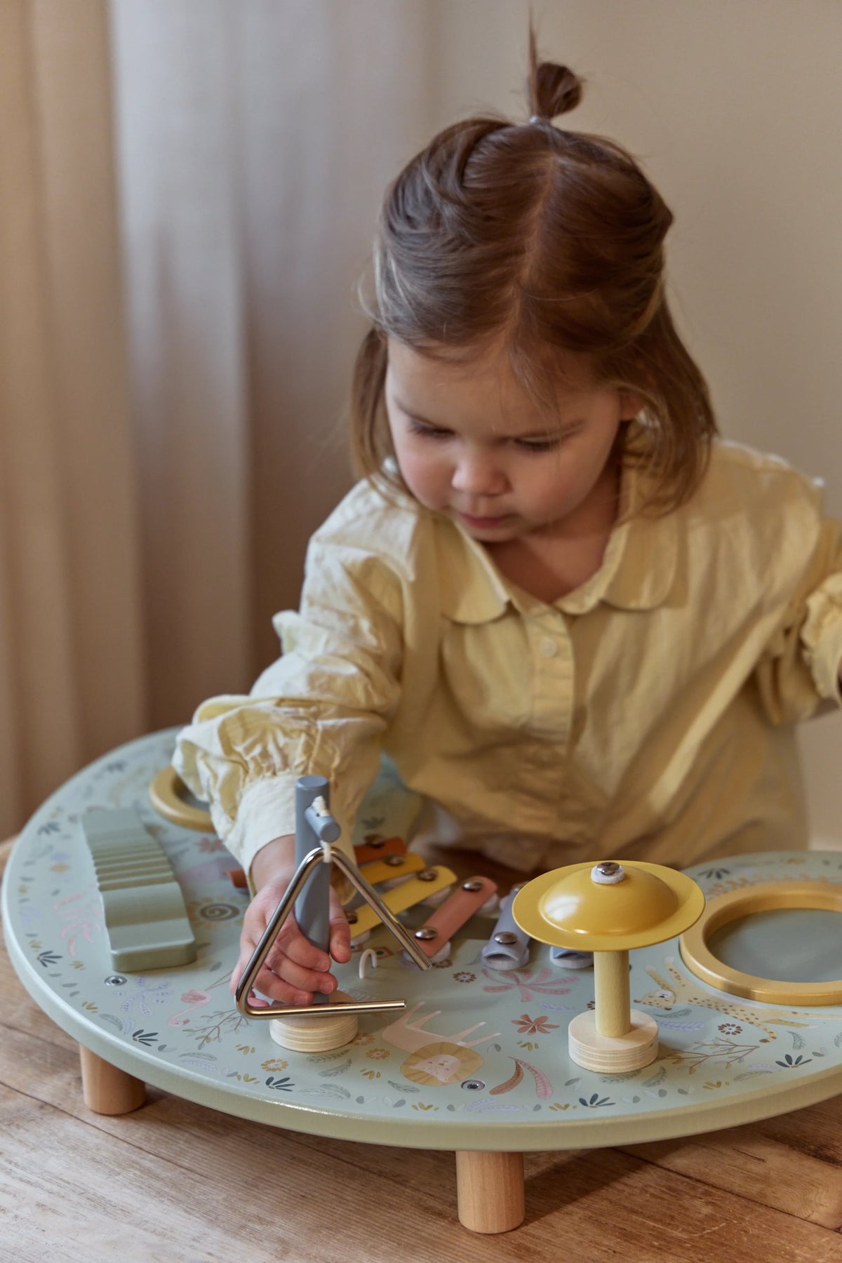 Little Dutch houten muziektafel Safari Friends met xylofoon, trommel en cimbaal
