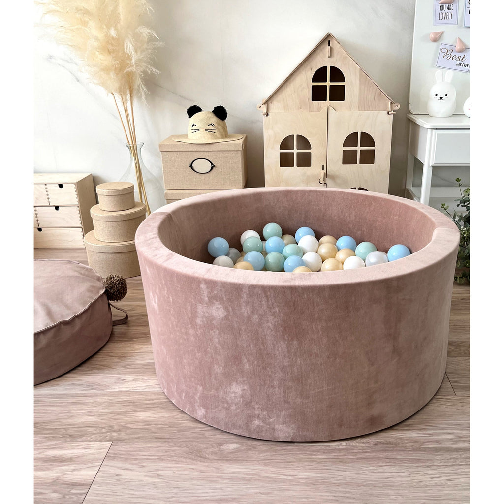 Moje ballenbad Soft Velvet dark beige met witte, parelmoer, champagne, mintgroene en babyblauwe ballen