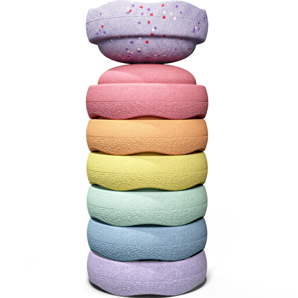 Stapelstein Winter Special Mini Rainbow Pastel, zeven mini pastelstenen gestapeld met lila bovenop