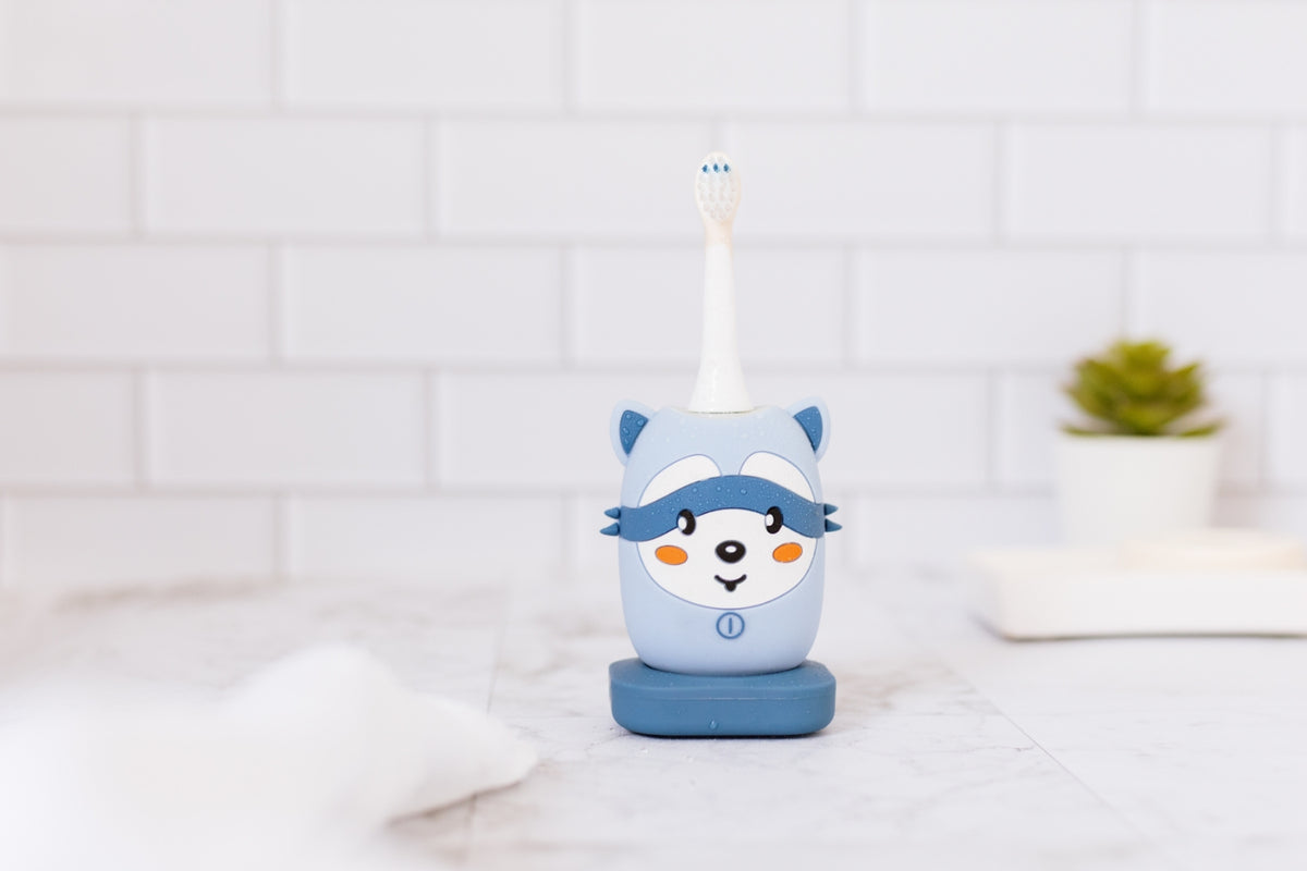 The Zoofamily Zoo Toothbrush Wasbeer sonische kindertandenborstel