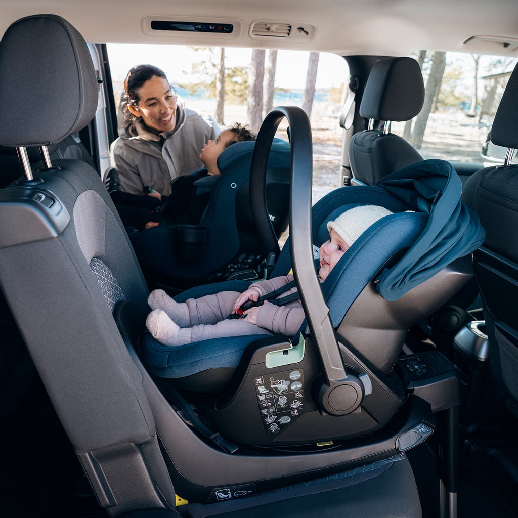 Thule Elm Connect peuterautostoel, Darkest Blue, beeld 7