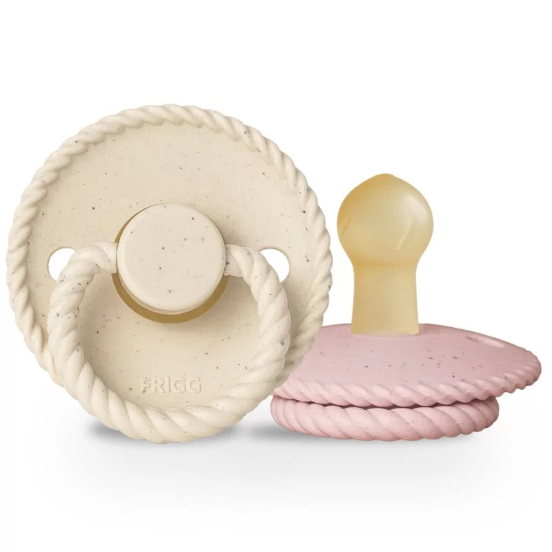 Frigg Mini Mocha Latex Fopspeen 6+M Ronde Duo Pack | Vanilla Cream / Rose Latte