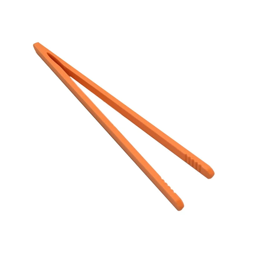 Grennn Pincet in oranje, lichtgewicht en met comfortabele grip voor kleine handjes, bij De Gele Flamingo