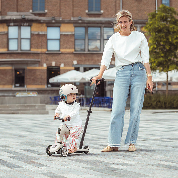 Scoot and Ride Highwaykick 1 Push & Go Ash omgevormd tot step