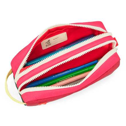 Hello Hossy Pennenzak Mini Pastèque met stevige ritsen en 1,4 liter inhoud, bij De Gele Flamingo.