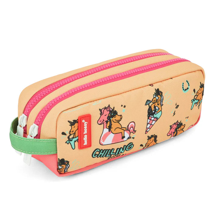 Hello Hossy Pennenzak Unicorn met twee ruime compartimenten voor schoolspullen, bij De Gele Flamingo.