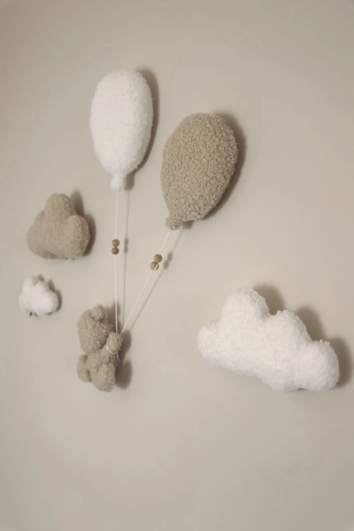 Little Loua Bouclé ballonnen wanddecoratie Big  | wit of beige