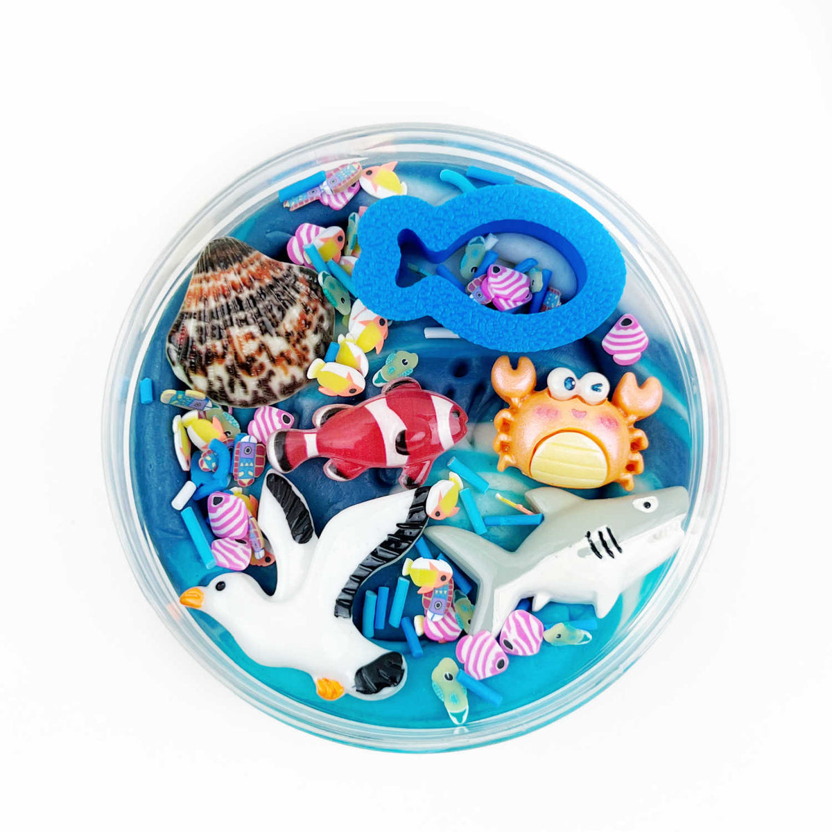 Invitation to Imagine Under the Sea Surprise Pot met 250 g The Sea Dutch Dough speelklei, De Gele Flamingo