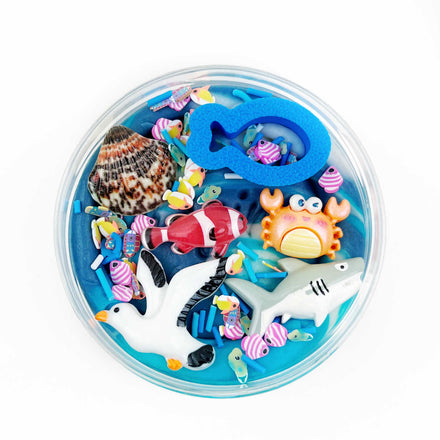 Invitation to Imagine Under the Sea Surprise Pot met 250 g The Sea Dutch Dough speelklei, De Gele Flamingo