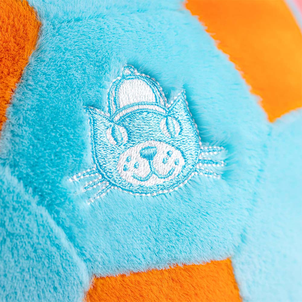 Jellycat Knuffel Amuseables Football in blauw en oranje, te koop bij De Gele Flamingo.