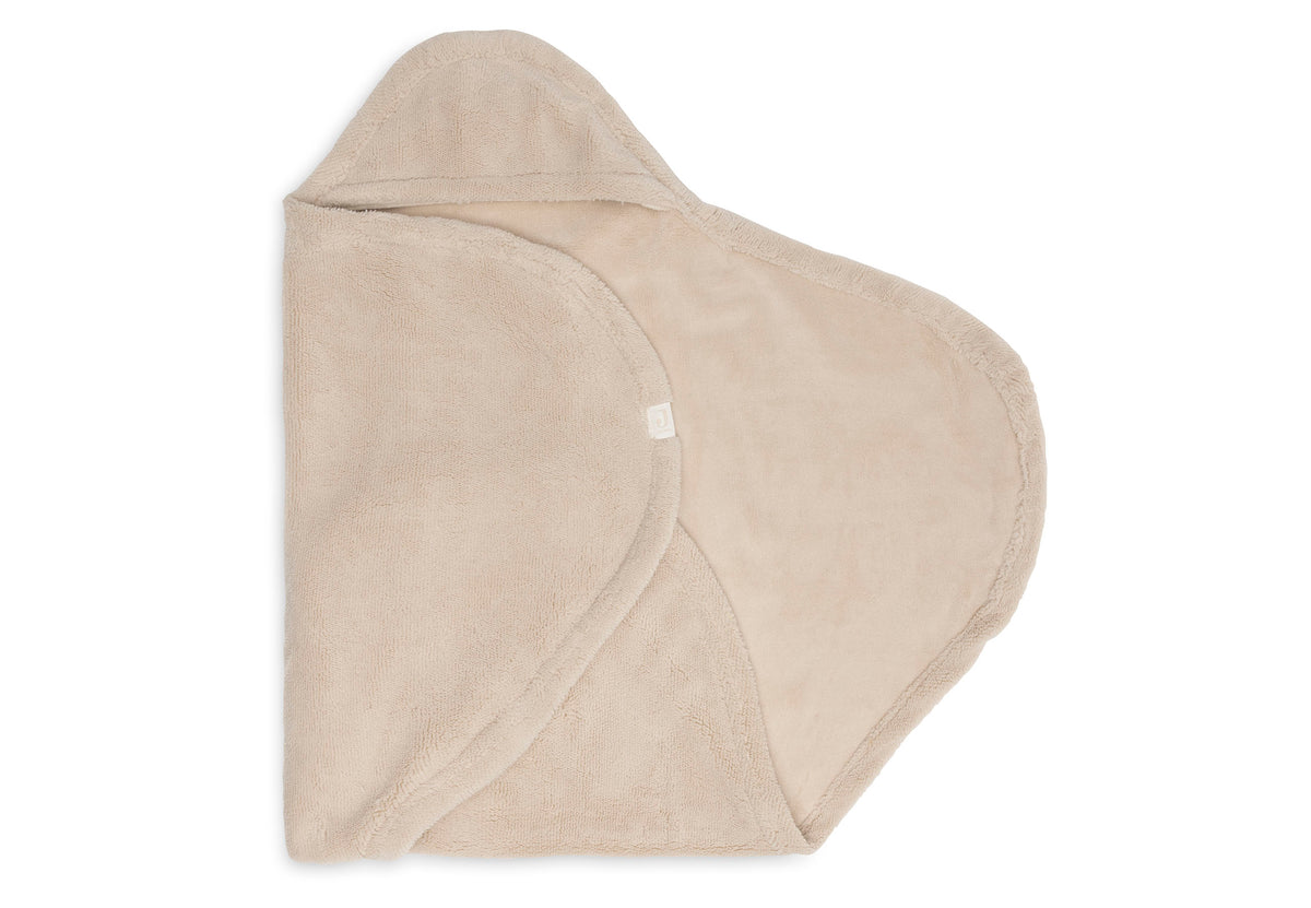 Jollein wikkeldeken Fluffy in Sand met mutsje