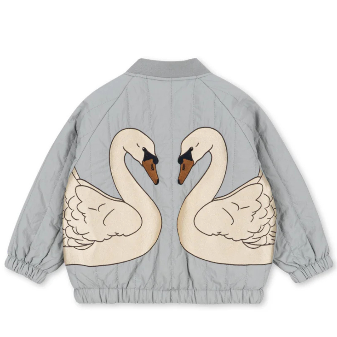 Konges Sløjd Juno Bomber Jas in Sleet met zwanenprint, lichte thermojas, verkrijgbaar bij De Gele Flamingo