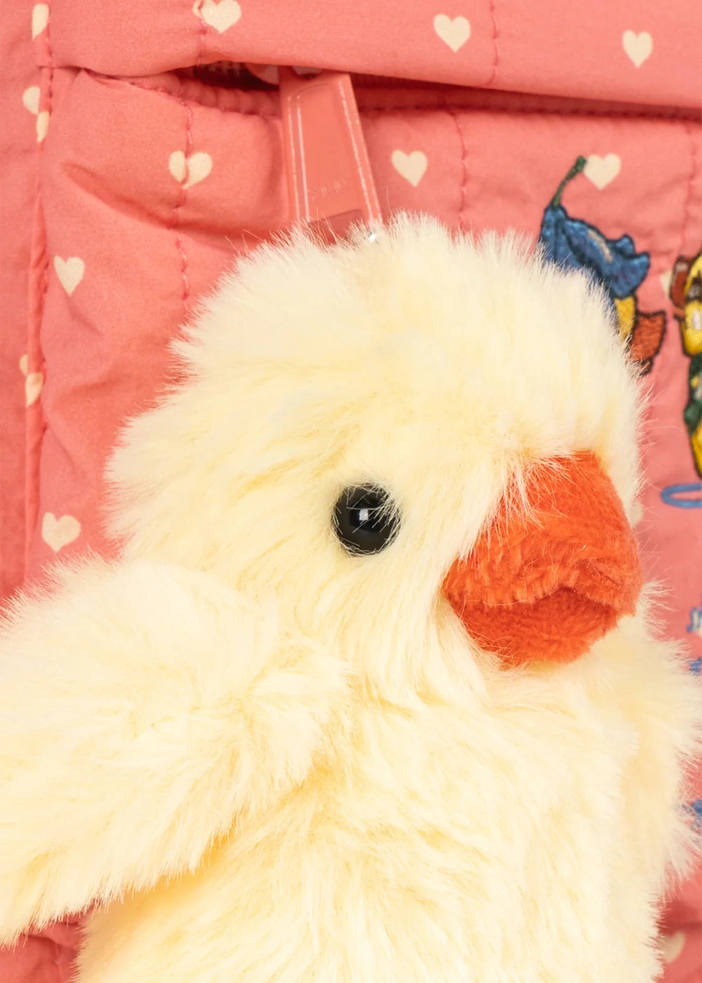 Konges Sløjd Juno Mini Rugzak Coeur Feathers met verstelbare borstband, bij De Gele Flamingo