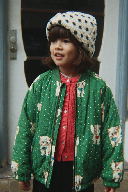 Konges Sløjd Juno Printed Bomber Jas Dot Miao Verde met stevige ritssluiting, bij De Gele Flamingo