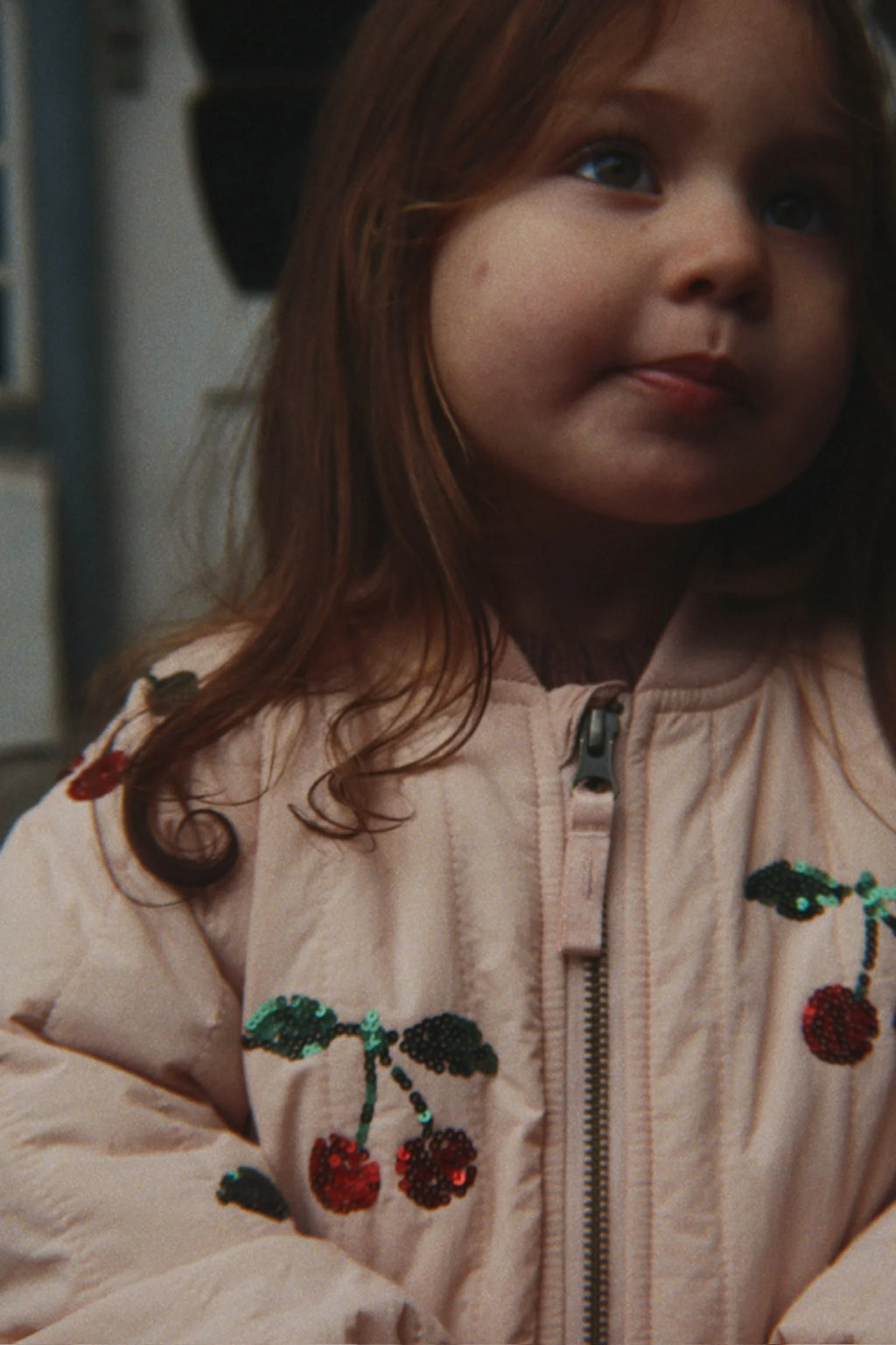 Konges Sløjd Juno Sequin Bomber Jas Cameo Rose, OEKO-TEX STANDARD 100 klasse 1, bij De Gele Flamingo