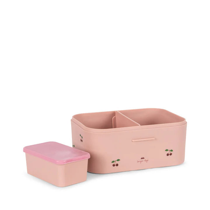 Konges Sløjd brooddoos in Cherry Pink, vooraanzicht van de lunchbox