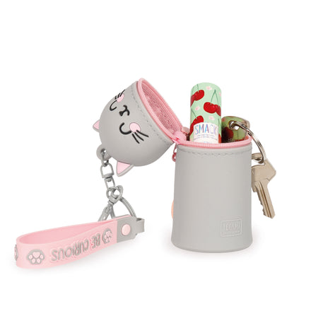 Legami Mini Kawaii kat sleutelhanger om aan een rugzak te hangen, van De Gele Flamingo