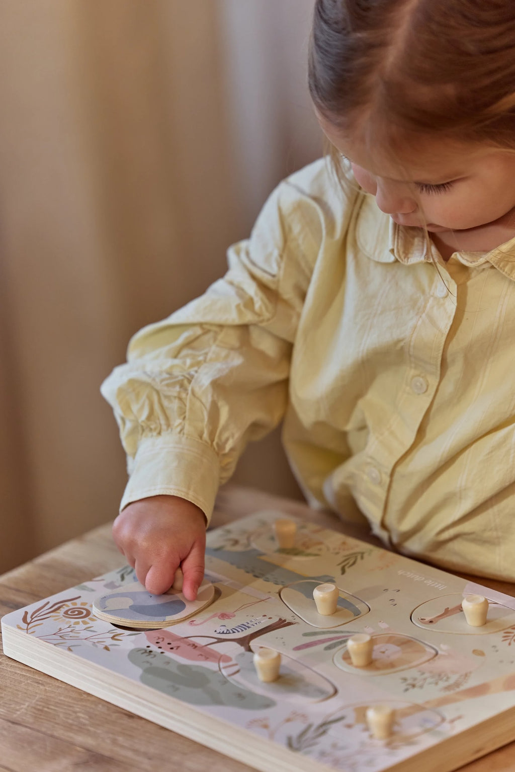 Houten geluidenpuzzel Safari Friends met handige aan/uit-schakelaar van Little Dutch bij De Gele Flamingo
