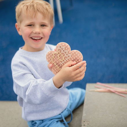 Mushie siliconen sensorisch speelgoed pastel, vanaf 3 jaar en van voedselveilig siliconen, bij De Gele Flamingo