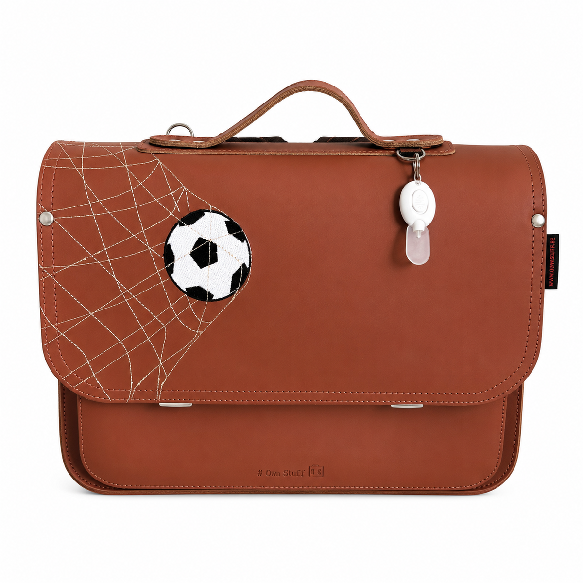 Own Stuff lederen boekentas Football in Chestnut met voetbalthema, bij De Gele Flamingo.