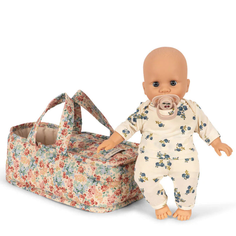 Konges Sløjd Baby Pop Lucca in Vienna, zachte pop van 31 cm, te koop bij De Gele Flamingo